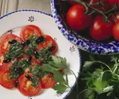 Tomaten mit Pesto