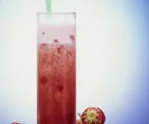 Alkoholfreier Erdbeer-Cocktail