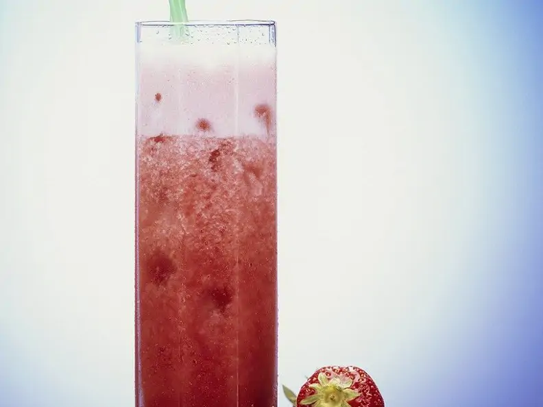 Alkoholfreier Erdbeer-Cocktail