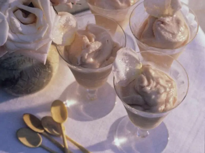 Roseneiscreme