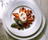 Reiscreme mit Beeren