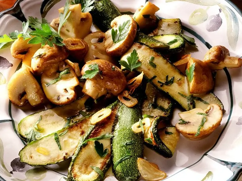 Zucchini-Champignon-Pfanne