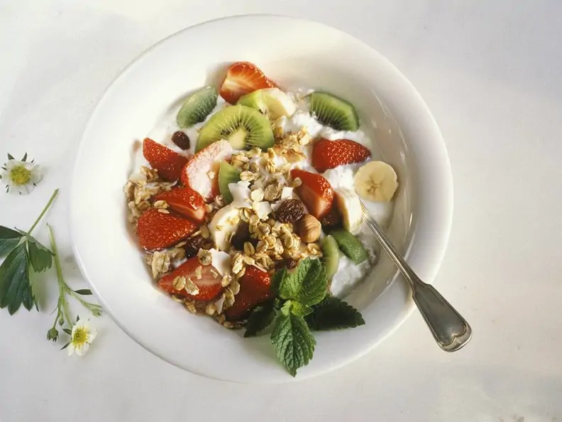 Früchte-Joghurtmüsli