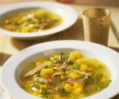 Fruchtige Enten-Suppe mit Curry