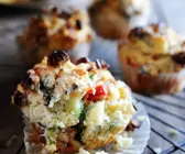 Pikante Muffins mit Käse