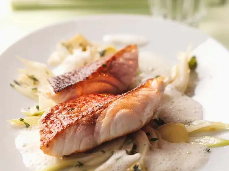 Red Snapper mit Gemüse