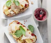 Röstbrot mit Schinken-Birnen