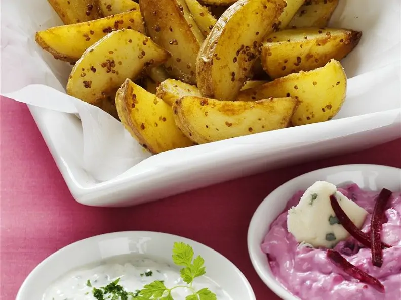 Ofenkartoffeln mit Quarkdips