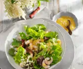 Salat mit Crevetten