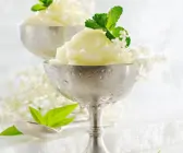 Holunderblütensorbet