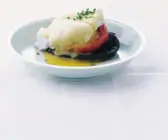 Tomaten mit Pilzen und Ei