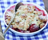 Crumble mit Erdbeeren