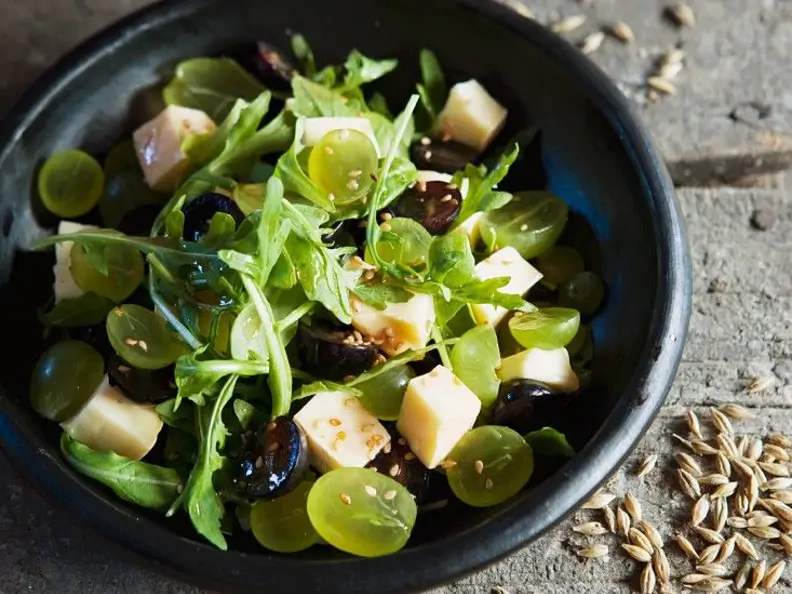 Trauben-Käsesalat