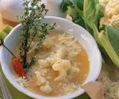 Omas Blumenkohlsuppe