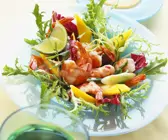 Salat mit Mango und Shrimps