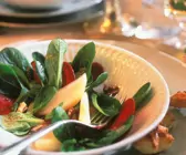 Feldsalat mit Melone und Roter Bete
