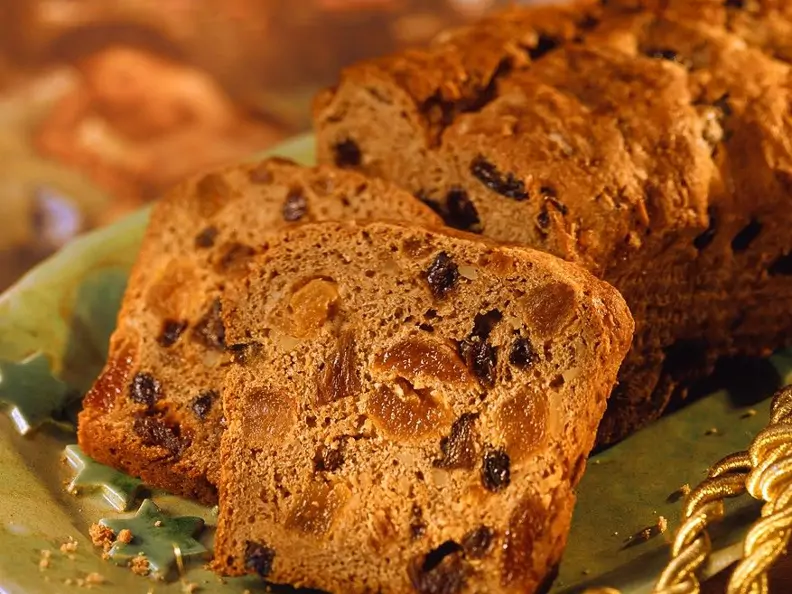 Kuchen mit Trockenobst