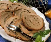 Rollbraten mit Kräuterfüllung