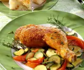 Hähnchenschenkel mit Zucchini
