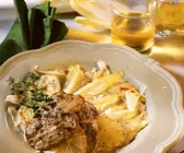 Chicoree mit Kalbsschnitzelchen