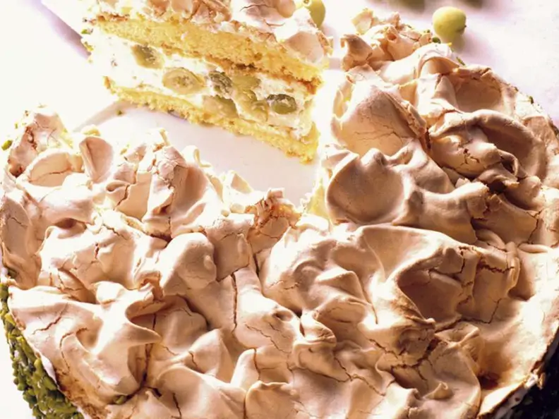 Stachelbeer-Baisertorte