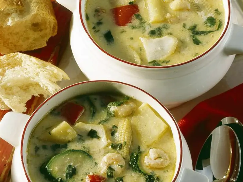 Kokos-Fischsuppe