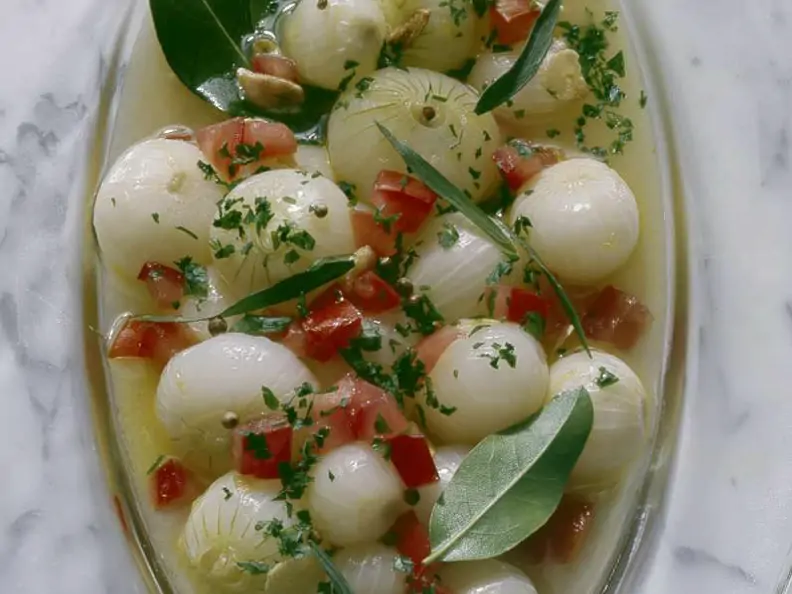 Eingelegte Zwiebeln