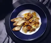 Schweinefleisch-Gemüsepfanne