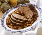 Rehbraten mit Maroni und Pilzen