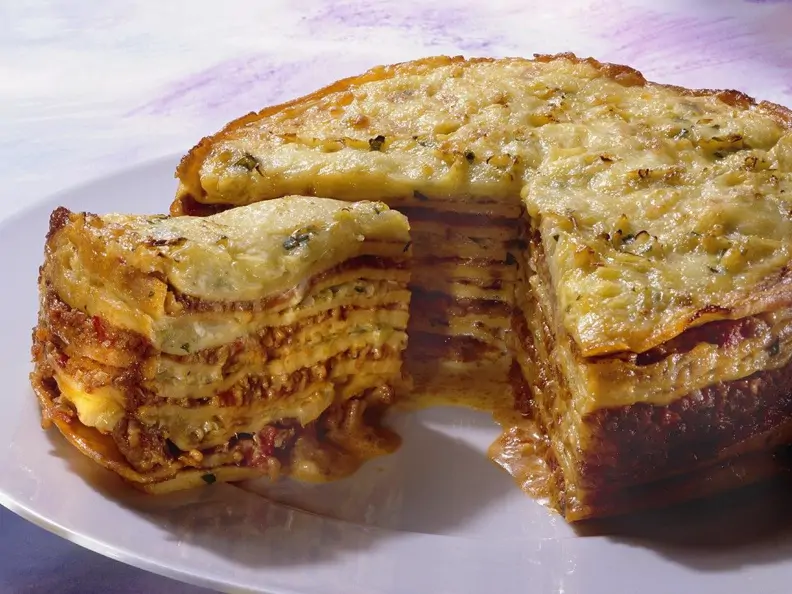 Pfannkuchen-Hackfleischtorte