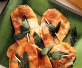 Kalbsschnitzelchen mit Salbei und Schinken