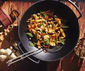 Hähnchen-Gemüse-Wok