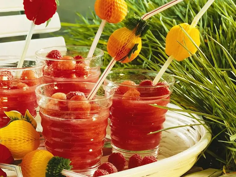 Alkoholfreie Früchtebowle