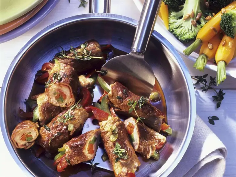 Paprika-Schinken-Kalbsröllchen