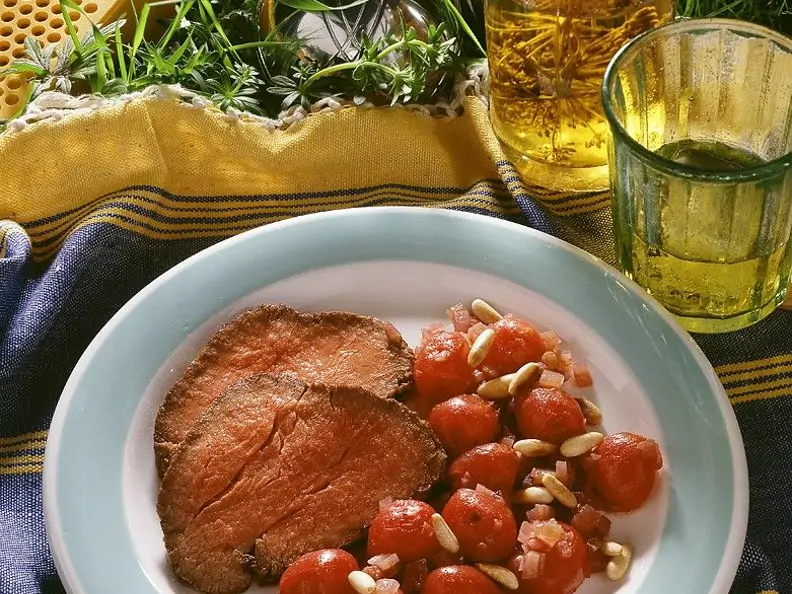 Rinderfilet mit Sauerkirschen