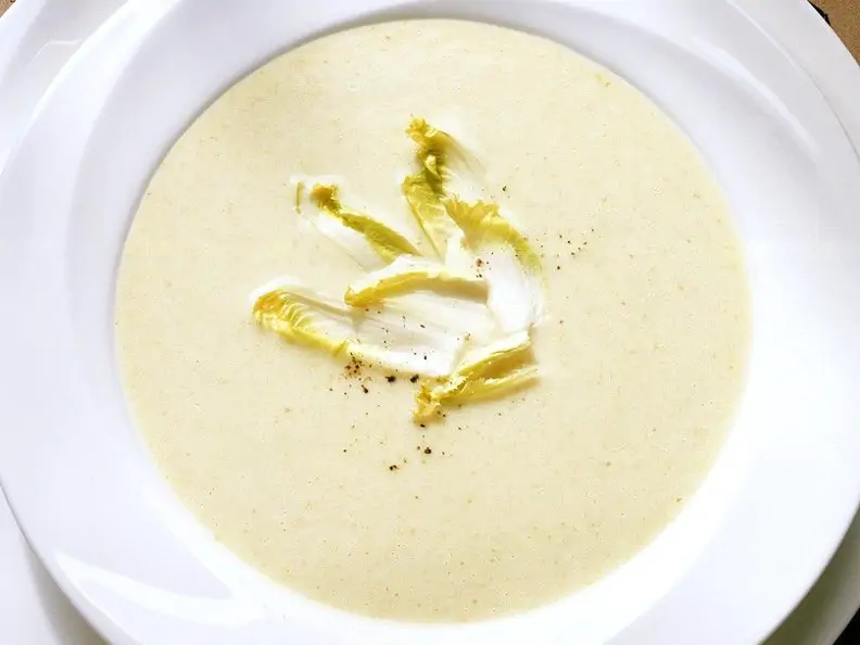 Chicoreecremesuppe