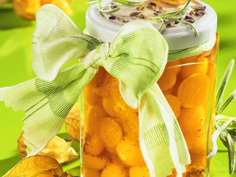 Eingelegte Physalis