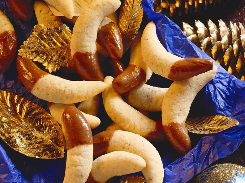 Nusskipferl