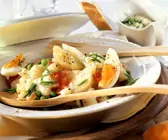 Gemüsesalat mit Topinambur und Ei