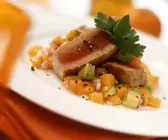 Thinfischsteak mit Kürbis und Avocado