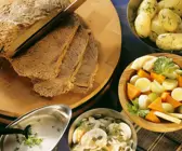 Tafelspitz mit Gemüse und Sauce