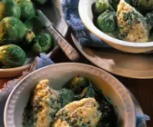 Rosenkohl mit Käseklößchen