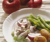 Matjessalat mit Kartoffeln