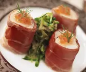 Zander mit Parmaschinken und Zucchini