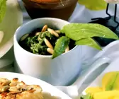 Hirsefrikadellen mit Bärlauchsauce