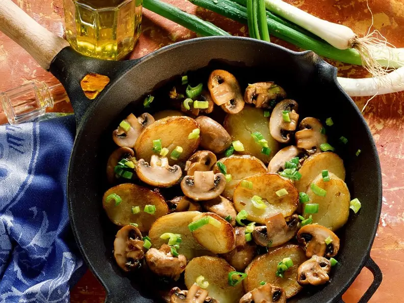 Bratkartoffeln mit Champignons
