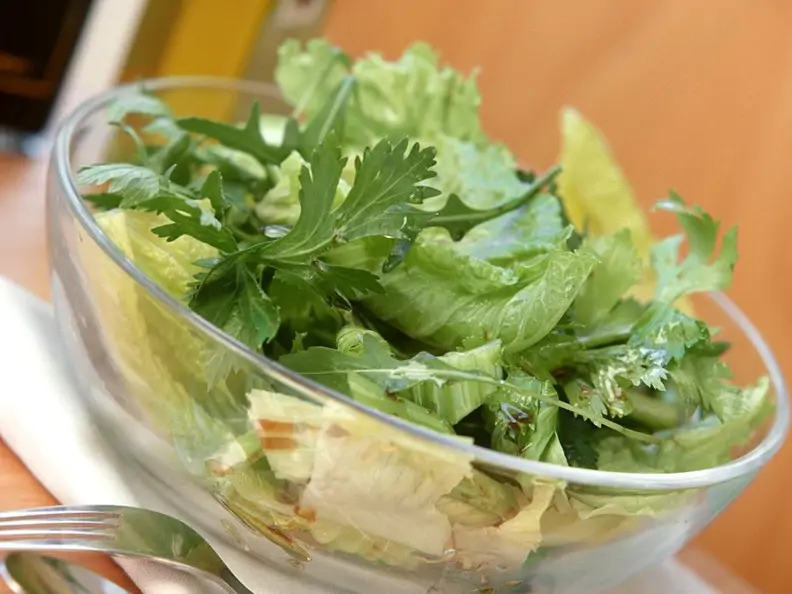 Blattsalate mit Sellerie