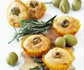 Pikante Muffins mit Käse