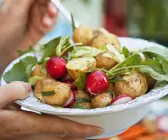 Kartoffelsalat mit Radieschen