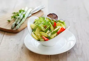 Kartoffelsalat mit Spargel